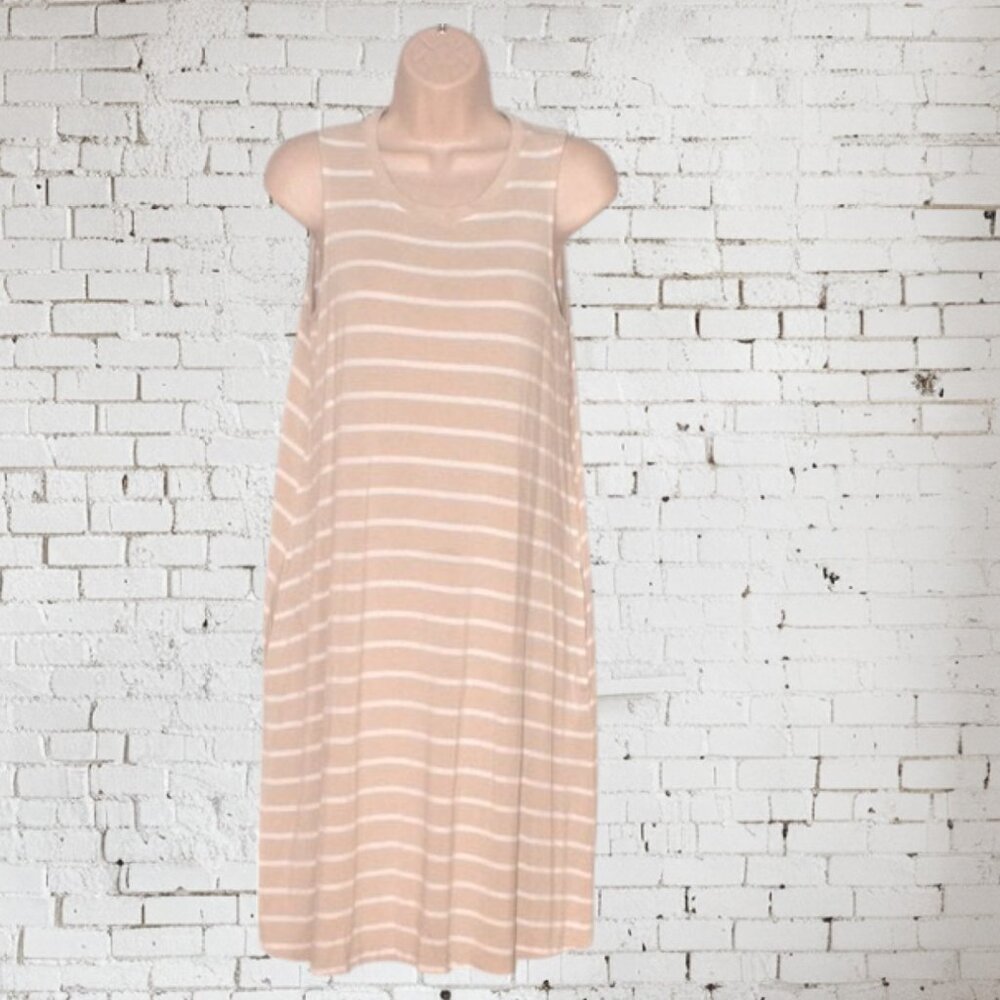 Time and Tru Stripped Sleeveless Tank Dress w/Pockets Size M
